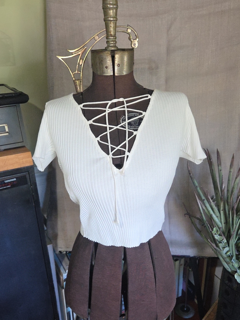 Zara White Ribbed Lace-Up Crop Top